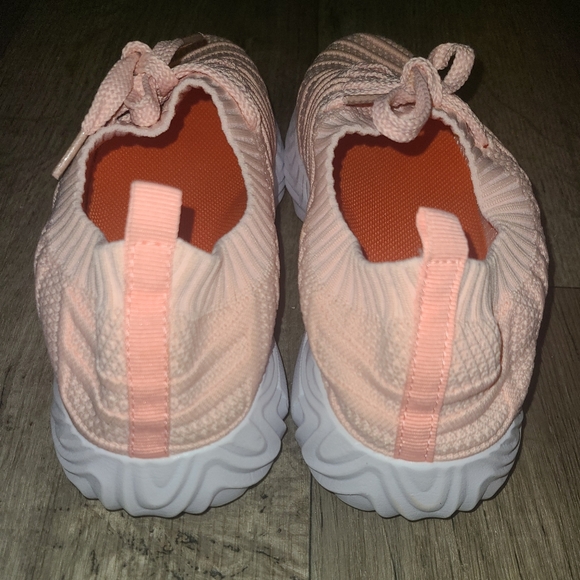 NEW sock-like pink running shoes size 8.5(39) - Picture 8 of 8